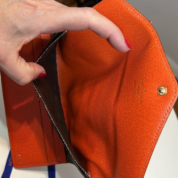 Louis Vuitton Monogram Josephine Wallet Chili Red EUC Retail $800 - Picture 6 of 15